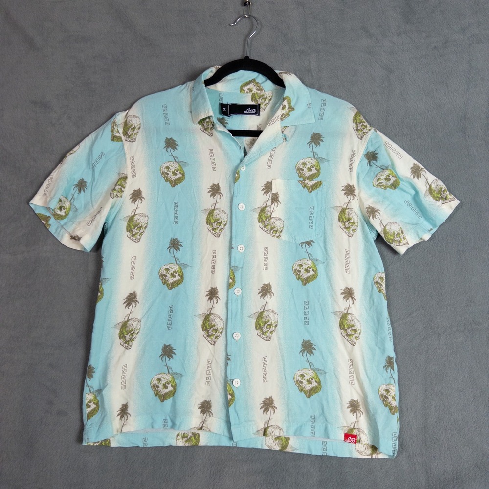 Lost Button Down Shirt Mens Small Light Blue Vintage Skull Palm Tree